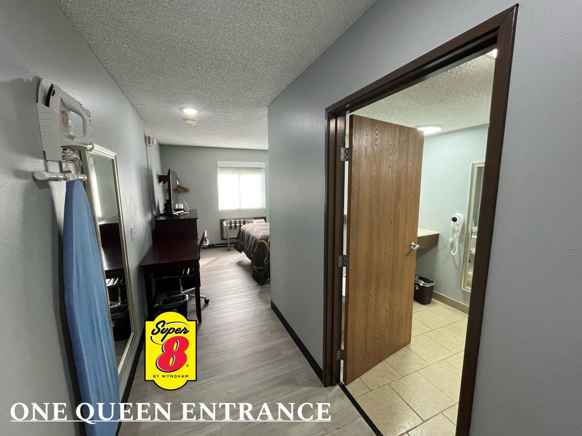 Super 8 By Wyndham Emporia Motel Dış mekan fotoğraf